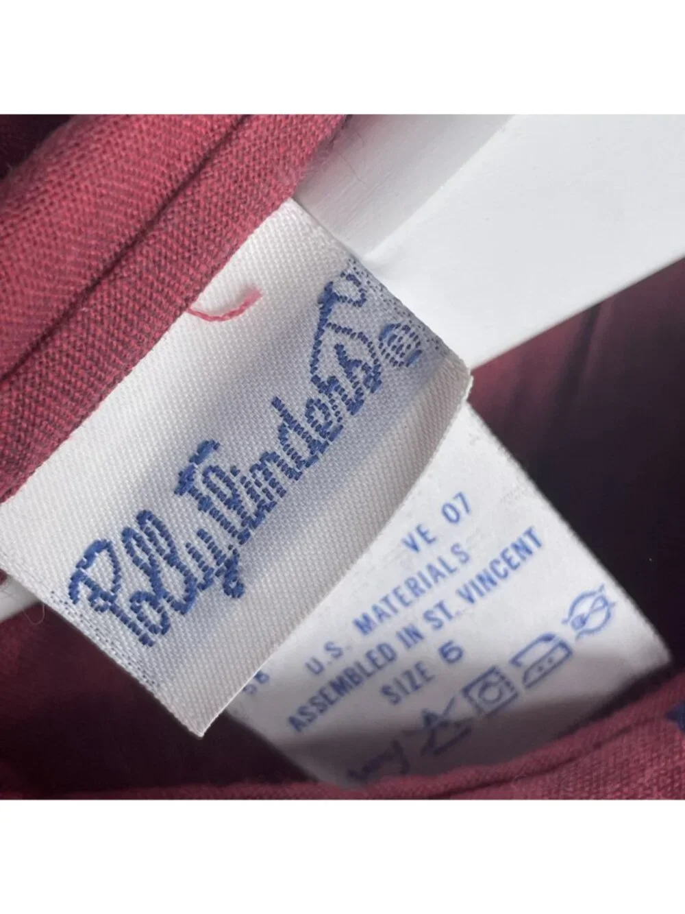Vintage features polly